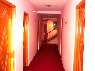 Aziz Hotel Srīnagar Exterior foto